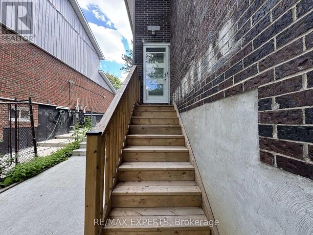 apartment at UNIT B BASEMENT 209 RIDGE ROAD, Caledon, Ontario, L7E4W2