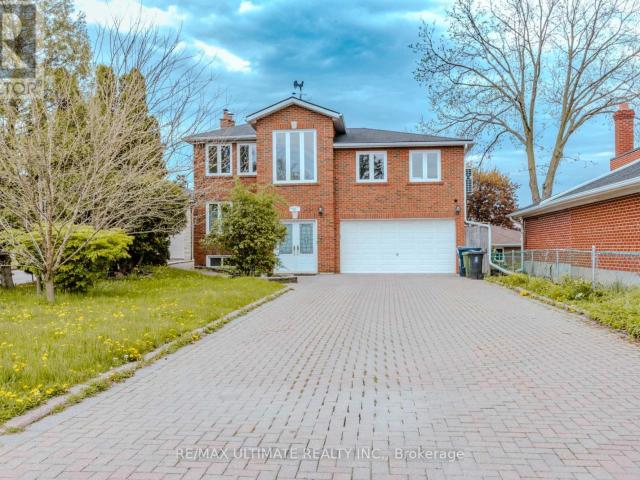 apartment at UPPER1 83 BURR AVENUE, Toronto, Ontario, M6L1V3