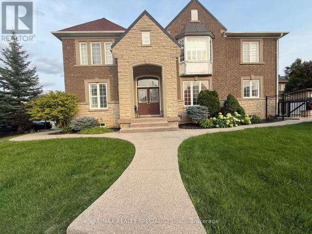 apartment at UPPER 12 DONHERB CRESCENT, Caledon, Ontario, L7C1E3
