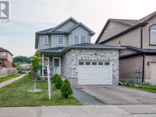apartment at UPPER 1369 OLD ZELLER DRIVE, Kitchener, Ontario, N2A0C6