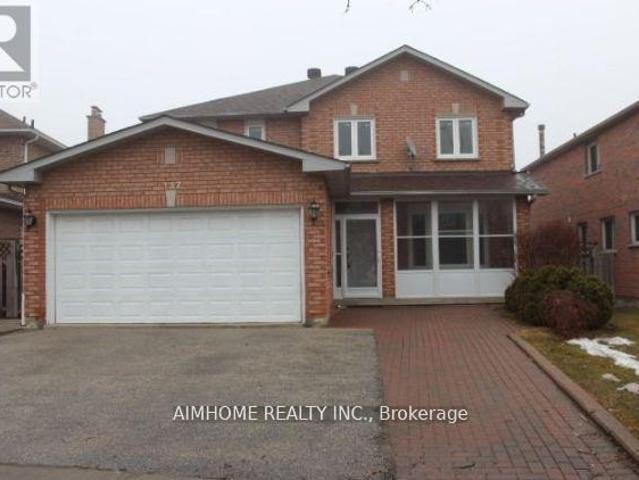 apartment at UPPER 137 IRENEMOUNT CRESCENT, Markham, Ontario, L3S3C2