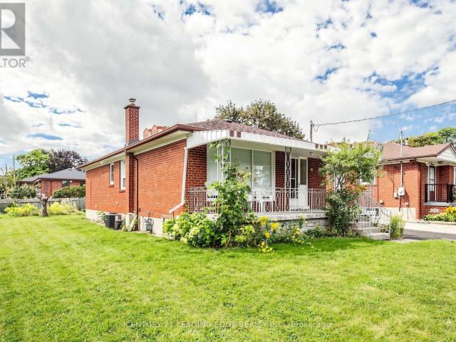 apartment at UPPER – 15 MARETTA AVENUE