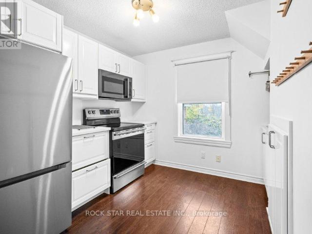 apartment at UPPER 15 MELROSE AVENUE N, Hamilton, Ontario, L8L6X3