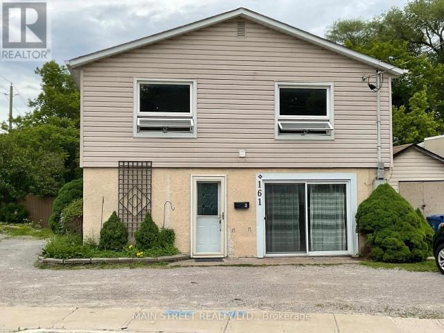 apartment at UPPER 161 CHARLOTTE STREET, Newmarket, Ontario, L3Y3S7