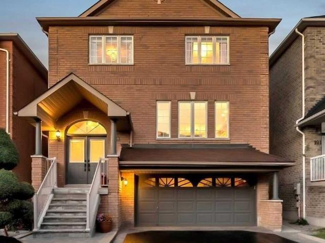 apartment at UPPER 193 DEAN BURTON LANE, Newmarket, Ontario, L3X3C4