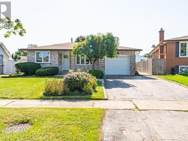 apartment at UPPER 19 ARGYLE COURT, Welland, Ontario, L3C6J1