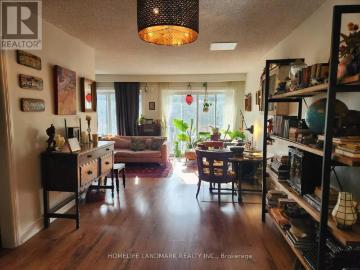 apartment at UPPER 213 KENILWORTH AVENUE, Toronto, Ontario, M4L3S7