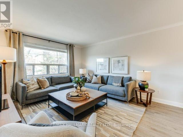 apartment at UPPER – 225 WOODVILLE AVENUE