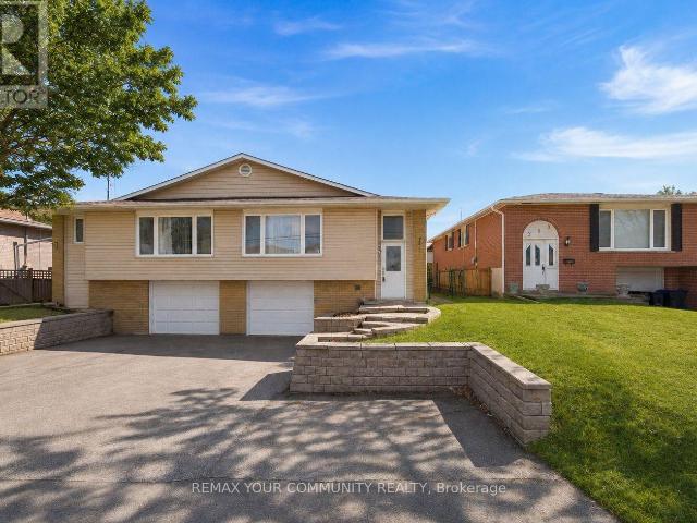 apartment at UPPER – 376 AGAR AVENUE