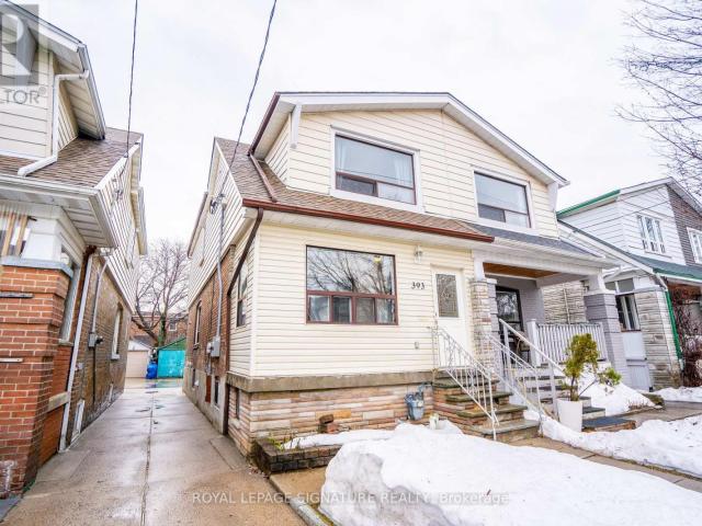 apartment at UPPER 393 MILVERTON BOULEVARD, Toronto, Ontario, M4J1W1