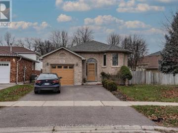 Brantford Town, Ontario - Garden