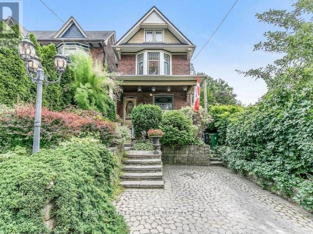 apartment at UPPER 91 IVY AVENUE, Toronto, Ontario, M4L2H8