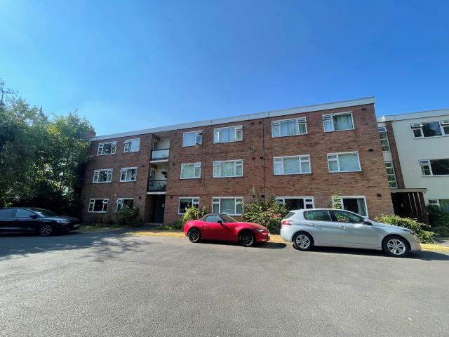 Apartment at Upper Holly Walk, Royal Leamington Spa