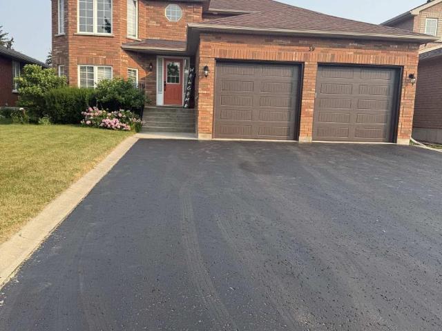 apartment at UPPER LEVEL 59 NICKLAUS DRIVE, Barrie, Ontario, L4M6V7