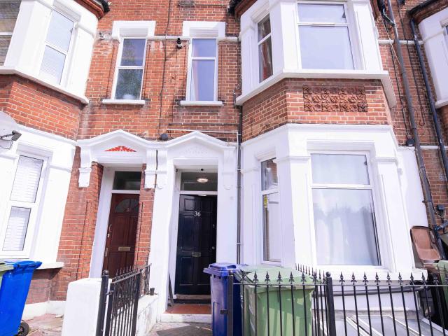 Apartment at Valmar Road, Greater London