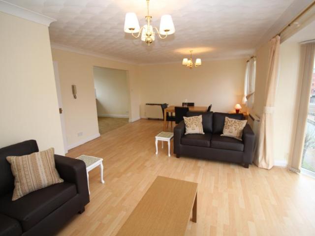 Apartment at Vancouver Quay, Salford