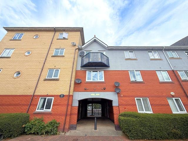 Apartment at Vancouver Quay, Salford