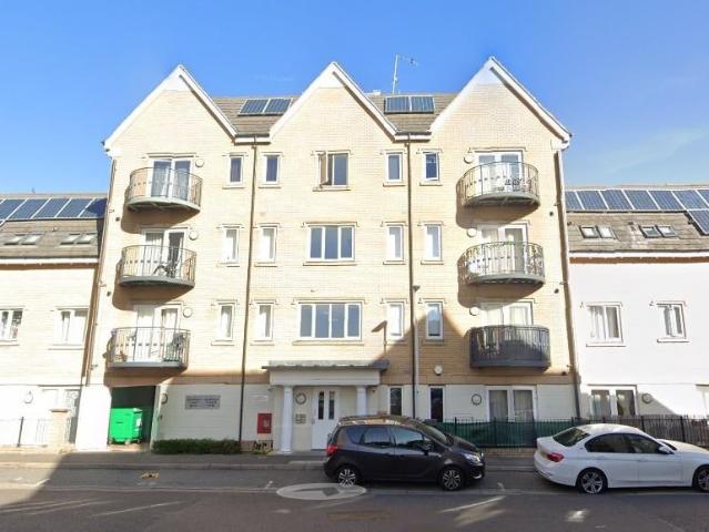 Apartment at Varcoe Gardens, Greater London