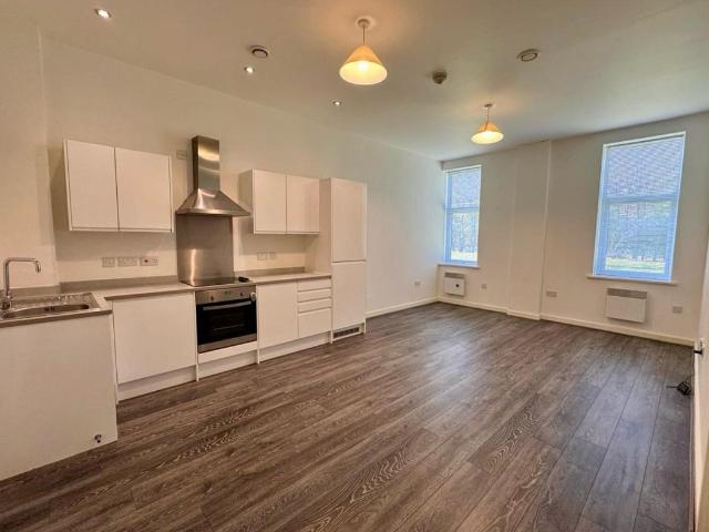 Apartment at Vicarage Farm Road, Peterborough