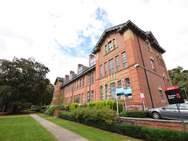 Apartment at Victoria Gardens, Leeds