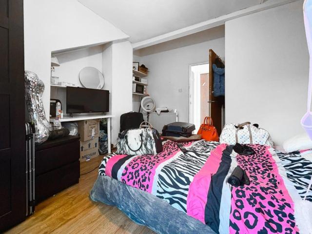 Apartment at Village Place, Leeds