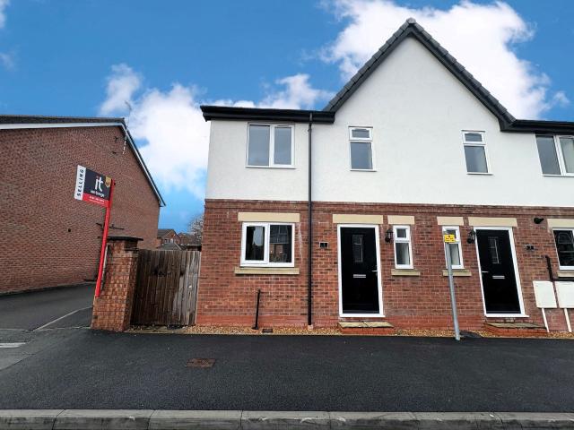Apartment at Vine Street, Hazel Grove