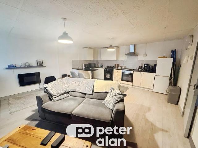Apartment at Ynyshir Road, Ynyshir