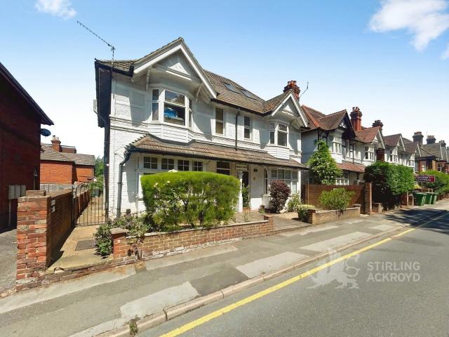 Apartment at York Road, Guildford