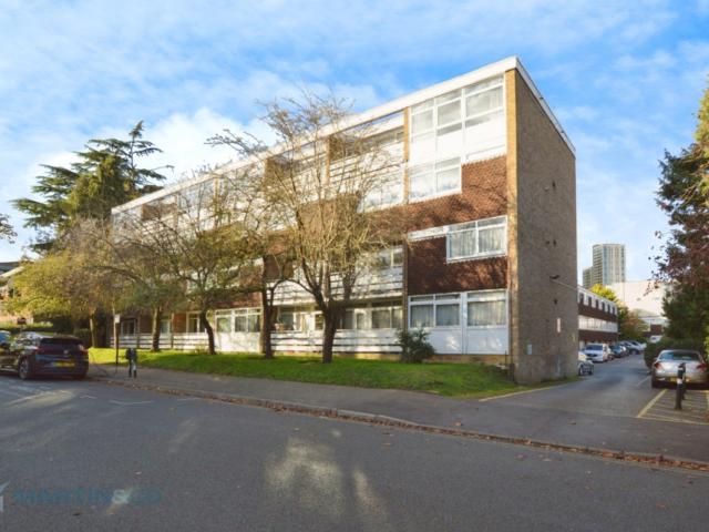 Apartment at York Road, Woking
