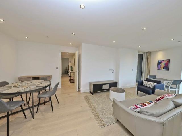 apartment at Yardley Court, West Drayton