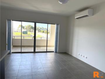 Apartment Available in Ashby