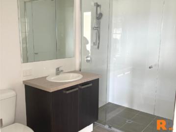 Apartment Available in Ashby