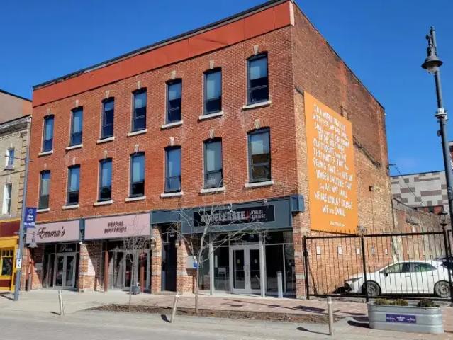Apartment Belleville ON 104956803