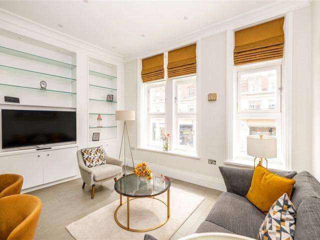 apartment Berkeley Street, W1J Mayfair