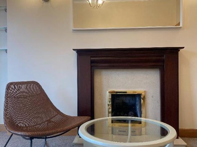 apartment Garrioch Crescent, North Kelvinside, Glasgow, G20 8RR