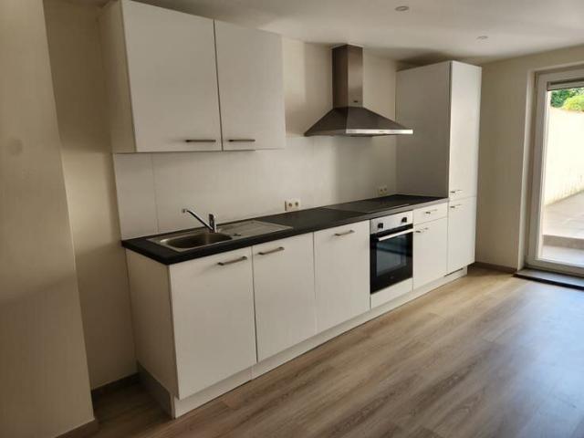 Apartment ground level with terrace and garden 1 bdr