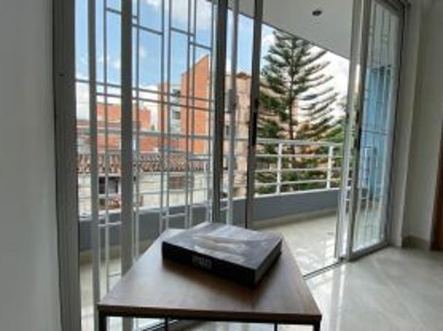 apartment en arriendo CALLE 31A # 69B 15