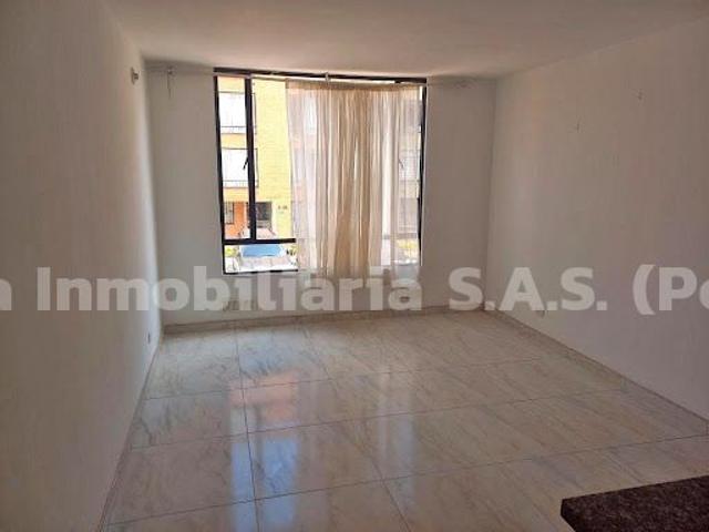 apartment en arriendo CL 17 13 48 BL 12 AP 204