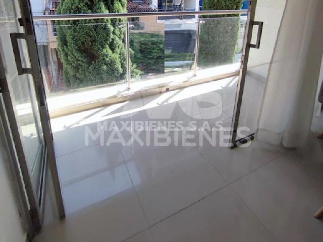 apartment en arriendo CL 32 D 78 67 AP CERCA OFIX 33