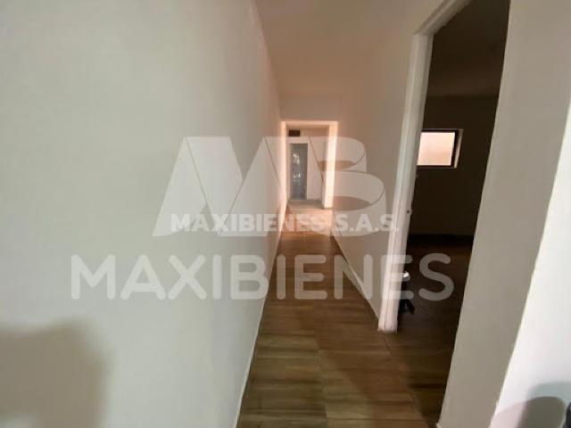 apartment en arriendo CL 52 24 140 INT 102