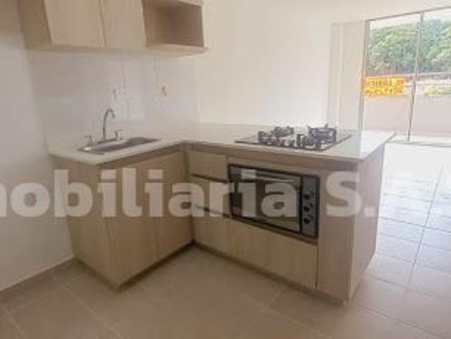 apartment en arriendo CL 53 52B 85