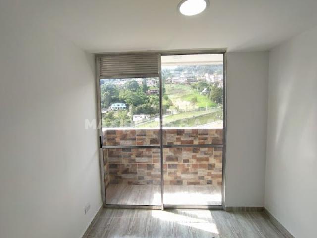 apartment en arriendo CL 67 99 183 TO 3 APTO 1811 LUNA DEL MAR