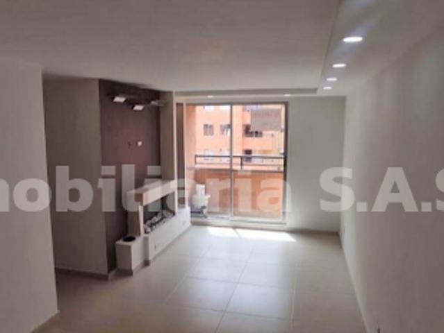 apartment en arriendo CL 6 SUR 24 57 BL 8 AP 601