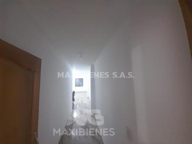 apartment en arriendo CR 17 7 151 APTO 203 CERCA AL PARQUE PPAL