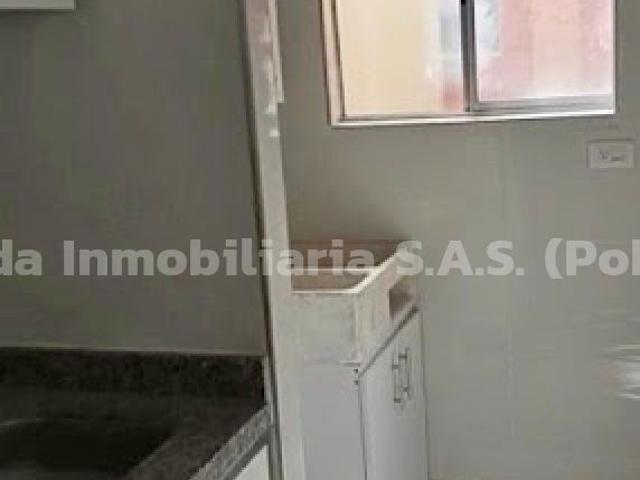 apartment en arriendo CR 24 3A 20 BL 8 AP 1163