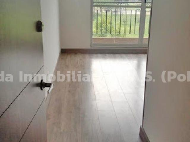 apartment en arriendo CR 2 ESTE 4 108 BL 3 AP 303