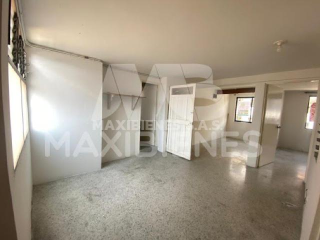 apartment en arriendo CR 40 64 21 INT 301