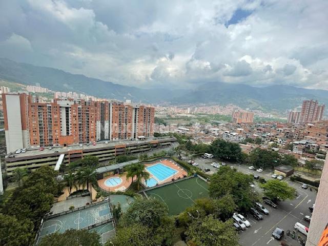 apartment en arriendo CR 45 26 162 AP 1216 TO 2 PUERTA MADERA