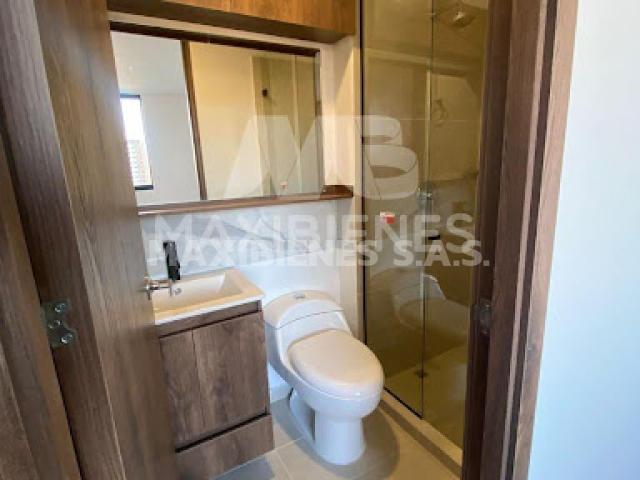 apartment en arriendo CR 55D APTO 802 T2
