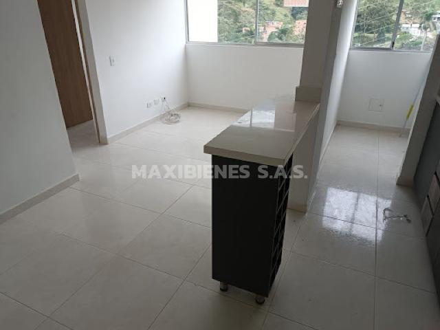 apartment en arriendo CR 84A 39 43 AP 1803 PORTON DEL NORTE